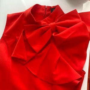 Sexy Red sleeveless jumpsuit 😍